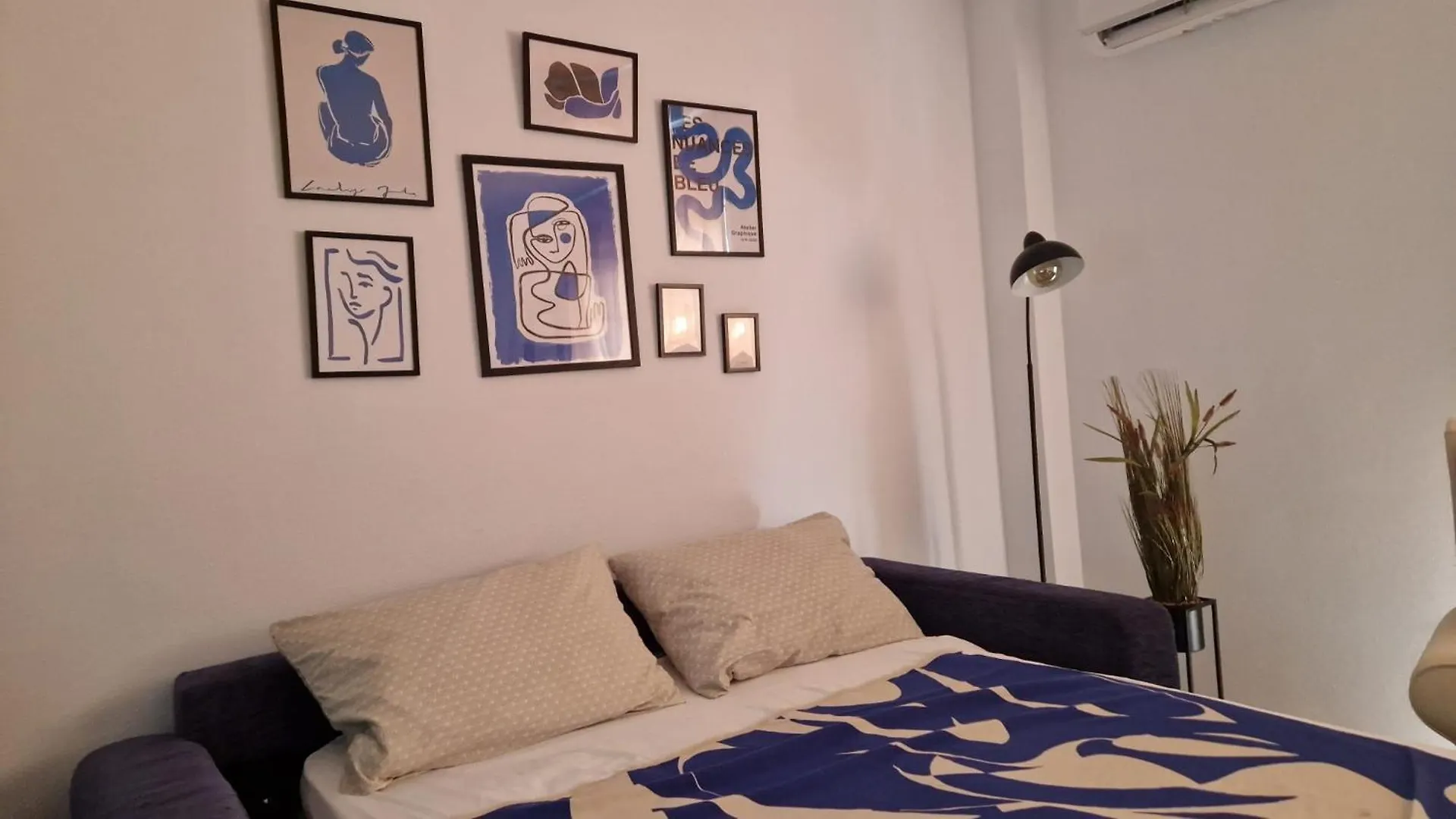 Beautiful Apartment In Calahonda Beach Sitio de Calahonda