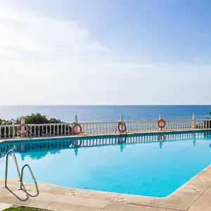 Apartamento Holidays2mijas Costa Lubina Del Sol Frontline Beach, Pool, Terrace, Seaview & Parking, Sitio de Calahonda