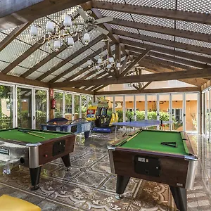 3* Lejlighedshotel Mijas Costa Oasis By Grangefield Oasis Club